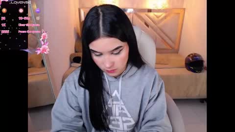 natalie  online show from 03/19/26, 08:02