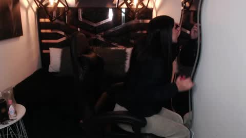 natalie  online show from 04/08/26, 08:20