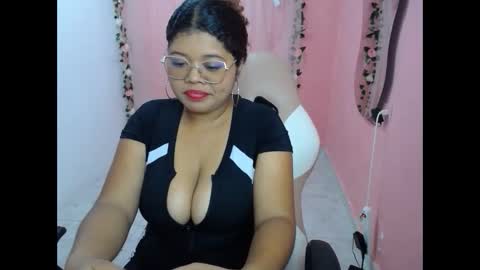 Snapshot of natalie_tits1 chatting on 10/22/25, 07:02 natalie_tits1 online show from 10/22/25, 07:02