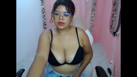 natalielabellex1 online show from 10/10/25, 06:40