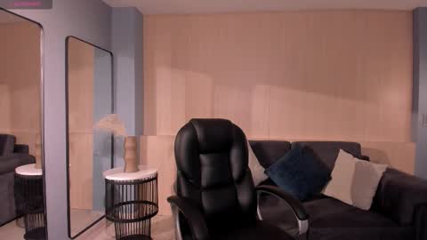 Natalie Lewis online show from 03/19/26, 11:58