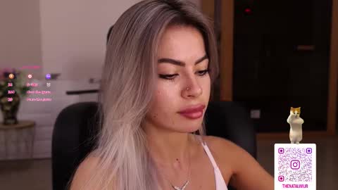 Snapshot of natalimurr chatting on 10/27/25, 02:54 Natali online show from 10/27/25, 02:54