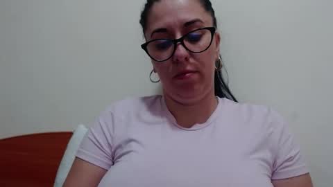 Snapshot of natally565656 chatting on 10/12/25, 01:43 natally online show from 10/12/25, 01:43