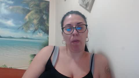 Snapshot of natally565656 chatting on 10/28/25, 02:20 natally online show from 10/28/25, 02:20