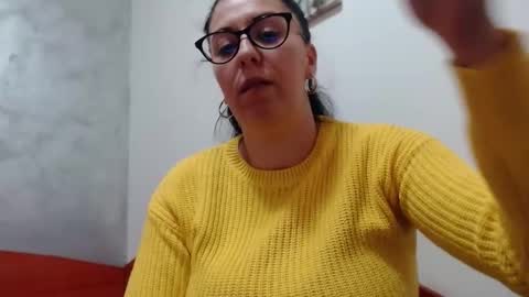 Snapshot of natally565656 chatting on 11/17/25, 02:01 natally online show from 11/17/25, 02:01