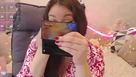 Snapshot of nataly_cute1 chatting on 01/17/25, 08:11 Nataly online show from 01/17/25, 08:11