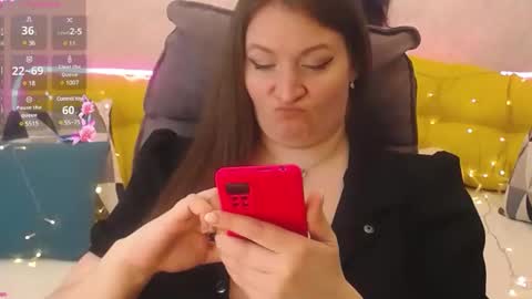 Snapshot of nataly_cute1 chatting on 02/09/25, 10:00 Nataly online show from 02/09/25, 10:00