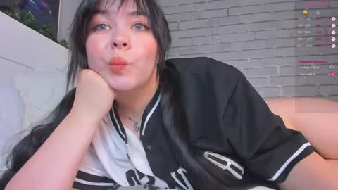 Nataly online show from 02/05/26, 01:49