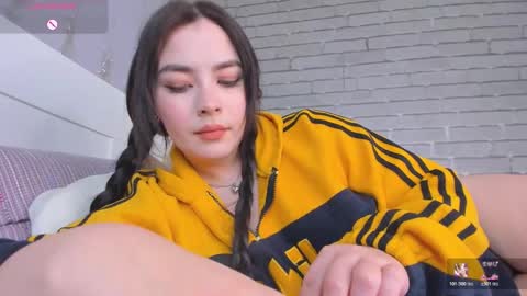 Nataly online show from 03/19/26, 01:37