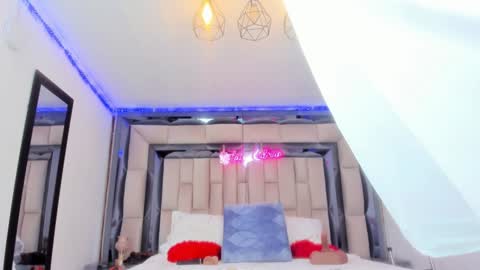 Nataly Kydman online show from 12/04/24, 01:58