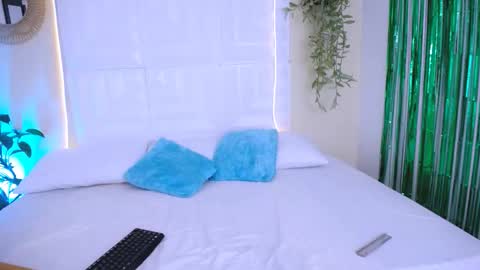 NATALY online show from 03/25/26, 05:19