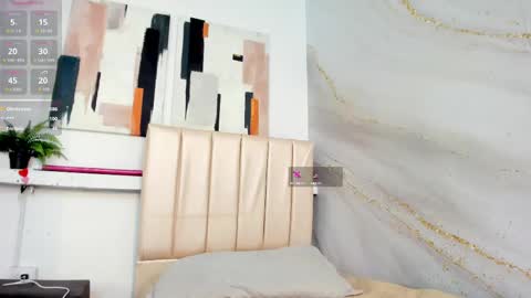 Naty online show from 09/13/25, 10:20