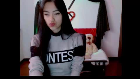 Nataly Escobar online show from 03/03/25, 12:05