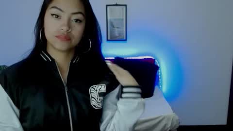 Nataly Escobar online show from 02/23/26, 01:19