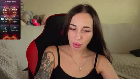 Snapshot of natalyfreman chatting on 11/18/25, 06:40 Nataly online show from 11/18/25, 06:40