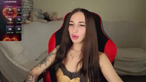 Snapshot of natalyfreman chatting on 12/22/25, 07:27 Nataly online show from 12/22/25, 07:27