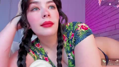 Nataly online show from 05/15/26, 12:01