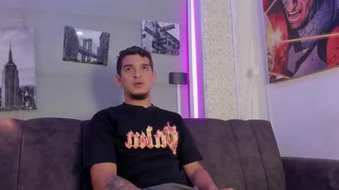 Snapshot of natan_77 chatting on 10/27/25, 05:33 natan_77 online show from 10/27/25, 05:33