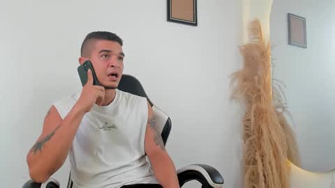 Snapshot of natan_77 chatting on 11/11/25, 02:39 natan_77 online show from 11/11/25, 02:39