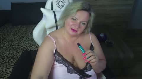 Snapshot of natascha1202 chatting on 12/03/24, 09:45 Natalli online show from 12/03/24, 09:45