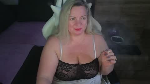 Snapshot of natascha1202 chatting on 12/24/24, 11:55 Natalli online show from 12/24/24, 11:55