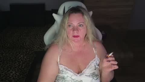 Snapshot of natascha1202 chatting on 12/28/24, 12:36 Natalli online show from 12/28/24, 12:36