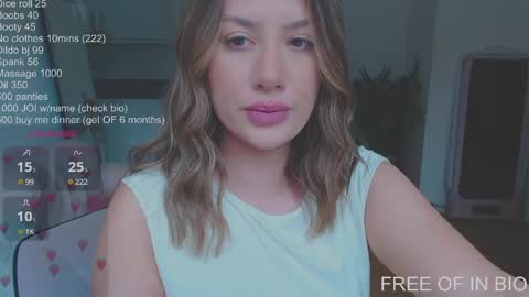 Snapshot of natasha1923 chatting on 12/04/24, 12:14 Natasha will be online during the week of the 25th online show from 12/04/24, 12:14