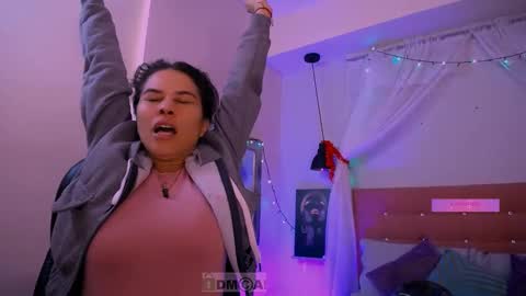 natasha online show from 01/18/25, 01:08