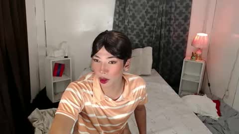 Snapshot of natasha_bleir chatting on 04/29/26, 01:53 natasha_bleir online show from 04/29/26, 01:53