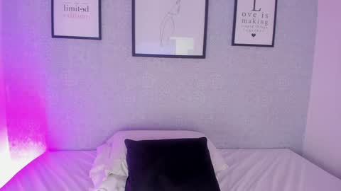 Snapshot of natasha_harpper chatting on 01/30/25, 05:39 Natasha online show from 01/30/25, 05:39