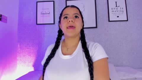 Snapshot of natasha_harpper chatting on 02/07/25, 10:50 Natasha online show from 02/07/25, 10:50