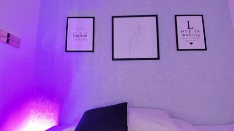 Snapshot of natasha_harpper chatting on 02/11/25, 10:59 Natasha online show from 02/11/25, 10:59