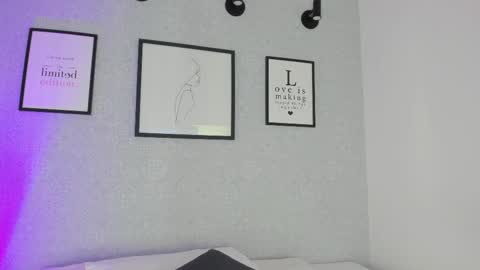 Snapshot of natasha_harpper chatting on 02/12/25, 10:46 Natasha online show from 02/12/25, 10:46