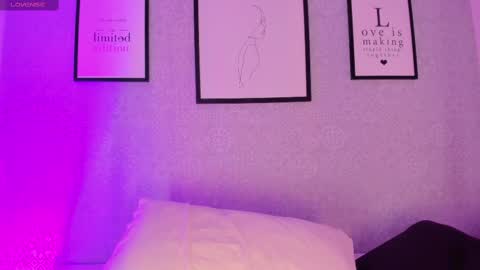 Snapshot of natasha_harpper chatting on 03/06/25, 06:16 Natasha online show from 03/06/25, 06:16