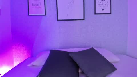 Snapshot of natasha_harpper chatting on 03/07/25, 10:56 Natasha online show from 03/07/25, 10:56