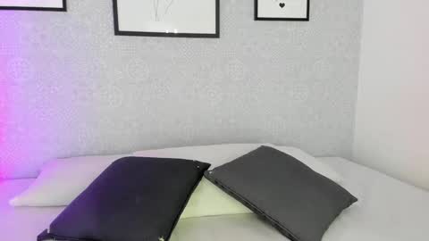 Snapshot of natasha_harpper chatting on 09/24/25, 11:35 Natasha online show from 09/24/25, 11:35