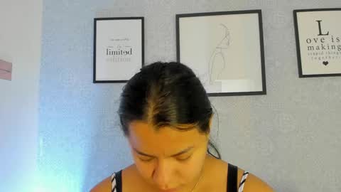 Snapshot of natasha_harpper chatting on 10/06/25, 11:18 Natasha online show from 10/06/25, 11:18