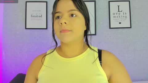 Snapshot of natasha_harpper chatting on 11/06/25, 11:22 Natasha online show from 11/06/25, 11:22