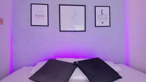 Snapshot of natasha_harpper chatting on 11/12/25, 11:43 Natasha online show from 11/12/25, 11:43