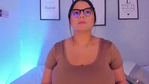  Natasha  online show from 03/27/26, 12:16