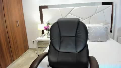 Snapshot of natasha_kiim_ chatting on 06/28/26, 03:12 natasha kiim online show from 06/28/26, 03:12