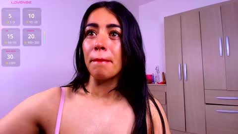 natasha_klump online show from 11/22/25, 11:09