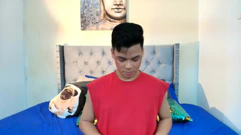 Snapshot of natasha_lima_ chatting on 12/17/25, 05:02 NATASHA online show from 12/17/25, 05:02