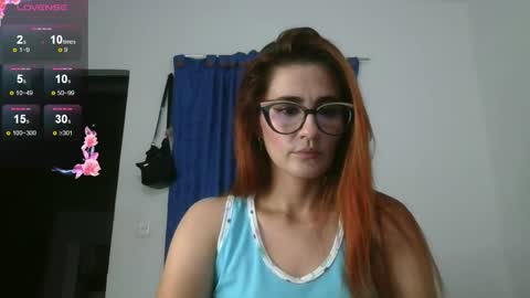 Snapshot of natasha_lopera chatting on 10/06/25, 03:04 Natasha online show from 10/06/25, 03:04