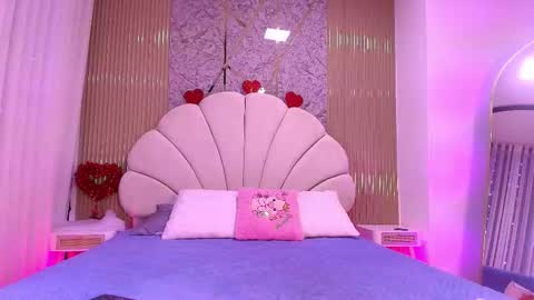 Natasha online show from 02/28/26, 07:15