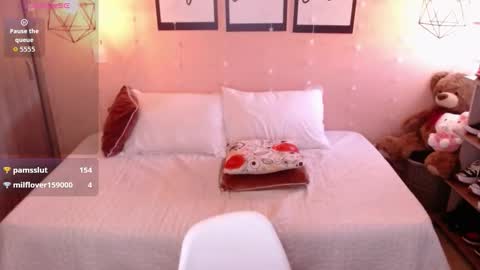 Nat online show from 12/17/25, 02:12