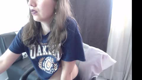 Snapshot of natashasex199 chatting on 12/12/24, 07:48 NATASHA online show from 12/12/24, 07:48