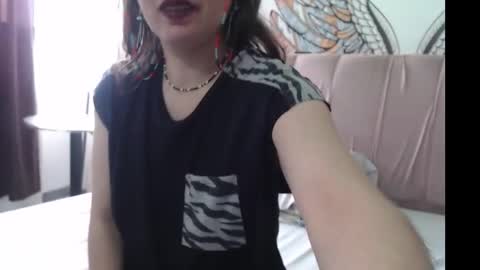 Snapshot of natashasex199 chatting on 12/27/24, 02:43 NATASHA online show from 12/27/24, 02:43