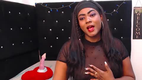 Snapshot of natashasexxy__ chatting on 01/22/25, 04:44 natashasexxy__ online show from 01/22/25, 04:44