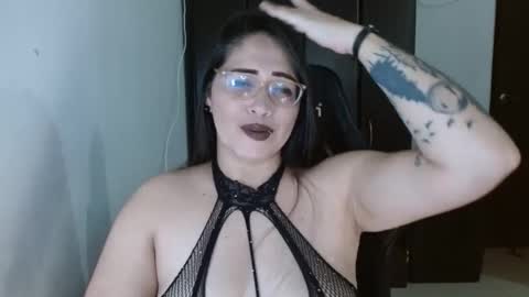 Natasha Smithe  online show from 11/26/25, 01:06